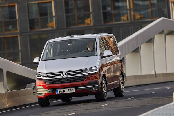 Volkswagen Multivan – legendarny model idealny na rodzinny wyjazd
